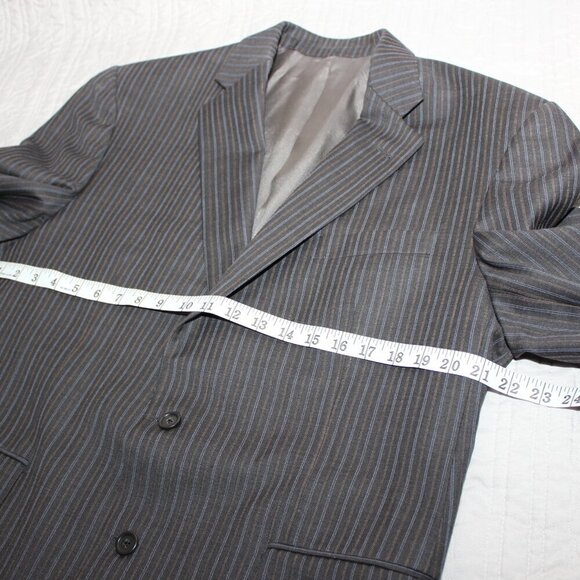 Burberry London Mens Suit Jacket Gray Pinstripe Size 44R *With Flaws* Wool - Picture 7 of 12